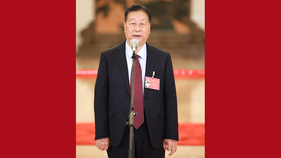 林占熺代表接受采訪(fǎng)