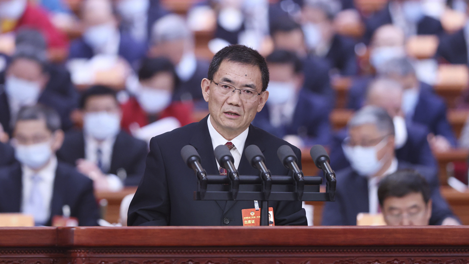 張合成委員作大會(huì )發(fā)言