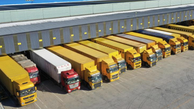 在京津冀商貿物流樞紐感受經(jīng)濟脈動(dòng)