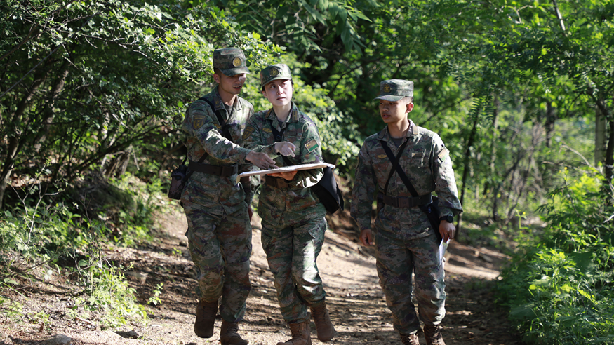 鑄魂育人為打贏(yíng)&mdash;&mdash;記&ldquo;最美新時(shí)代革命軍人&rdquo;趙麗