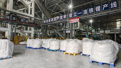 貴州搶抓新能源電池&ldquo;風(fēng)口&rdquo;產(chǎn)業(yè)助推工業(yè)發(fā)展