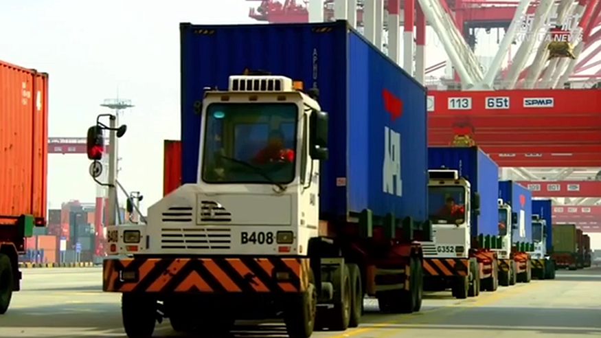 走進(jìn)企業(yè)看信心｜跨境公路班車(chē)加速跑 全球貨物配送忙