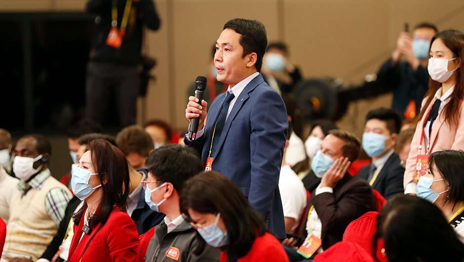 中新社、中新網(wǎng)記者提問(wèn)