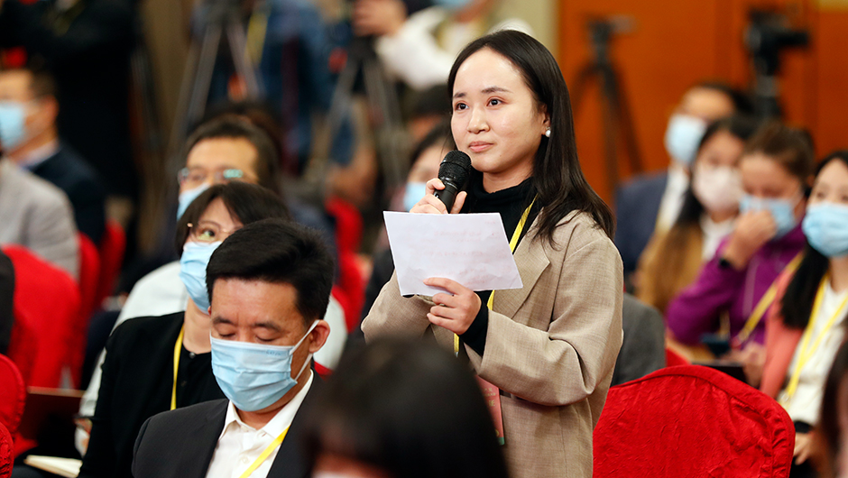 香港中評社記者提問(wèn)