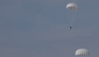 &ldquo;國際軍事比賽-2021&rdquo;開(kāi)賽在即 &ldquo;空降排&rdquo;項目18支參賽隊進(jìn)行賽前試跳