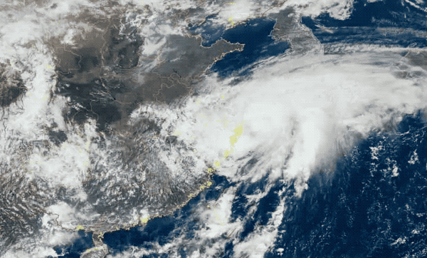 【新華網(wǎng)獨家連線(xiàn)】重要天氣預報！超級臺風(fēng)&ldquo;燦都&rdquo;來(lái)了！